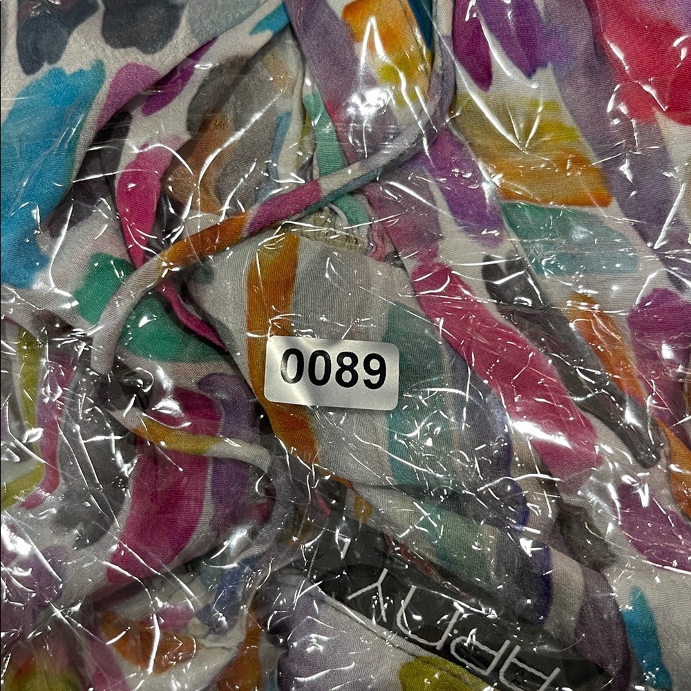 APNY Colorful Abstract Blouse - Picture 10 of 10